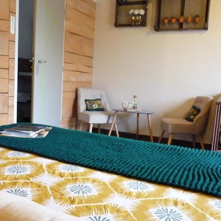 Chambres D'Hotes Le Chateau Rouge Saint-Germain-sur-Moine Esterno foto