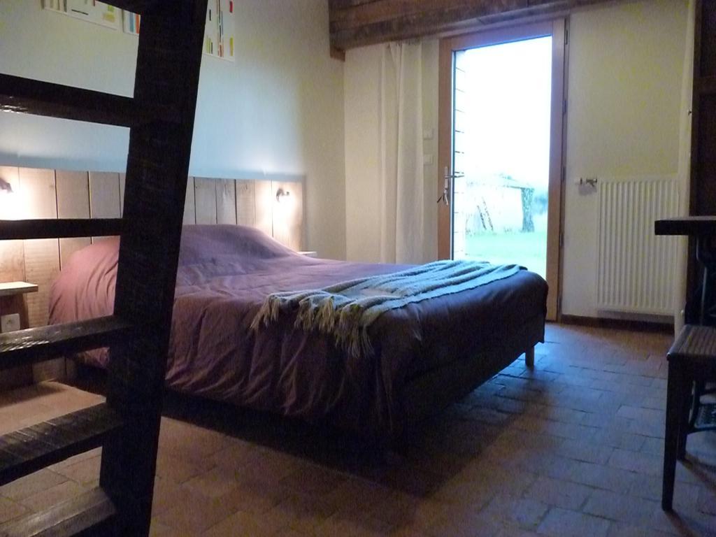 Chambres D'Hotes Le Chateau Rouge Saint-Germain-sur-Moine Esterno foto